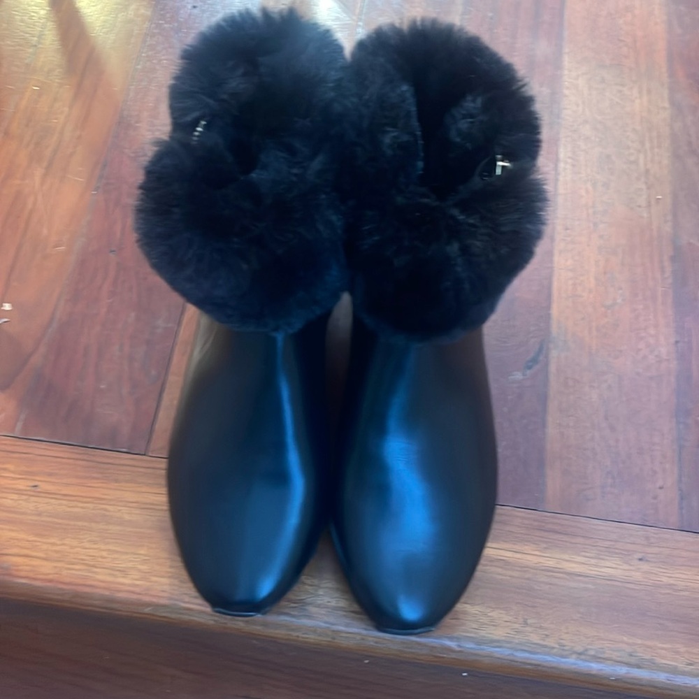 DKNY bootie with faux fur trim